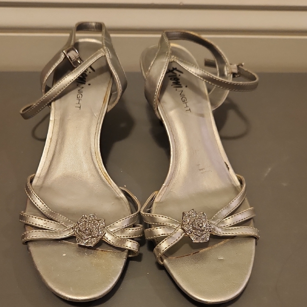 Evening Metallic Silver Strappy Sandals with Floral Accent